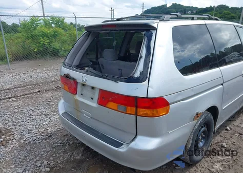 2002 Honda Odyssey Ex z USA, uszkodzony, nr VIN 5FNRL18602B047384